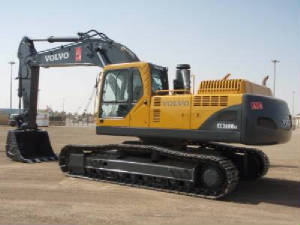 VOLVOEC360BLC_1.JPG