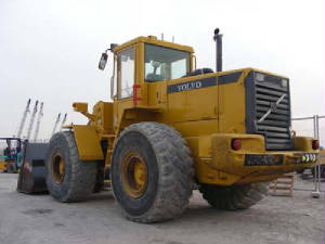 VolvoL120D_1.jpg